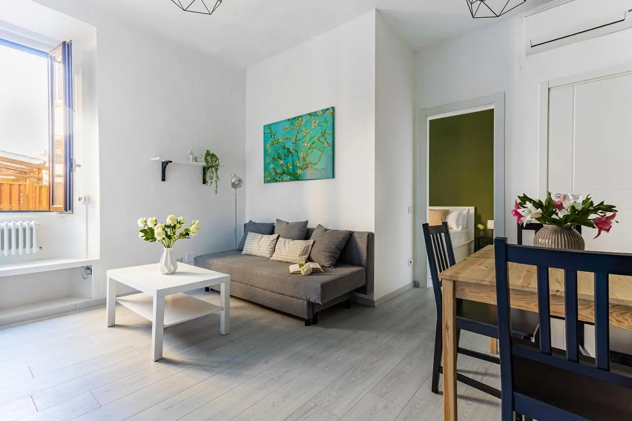 ミラノJoivy Cosy 1-Bed Flat In Navigliアパートメント 0*, ミラノ イタリア